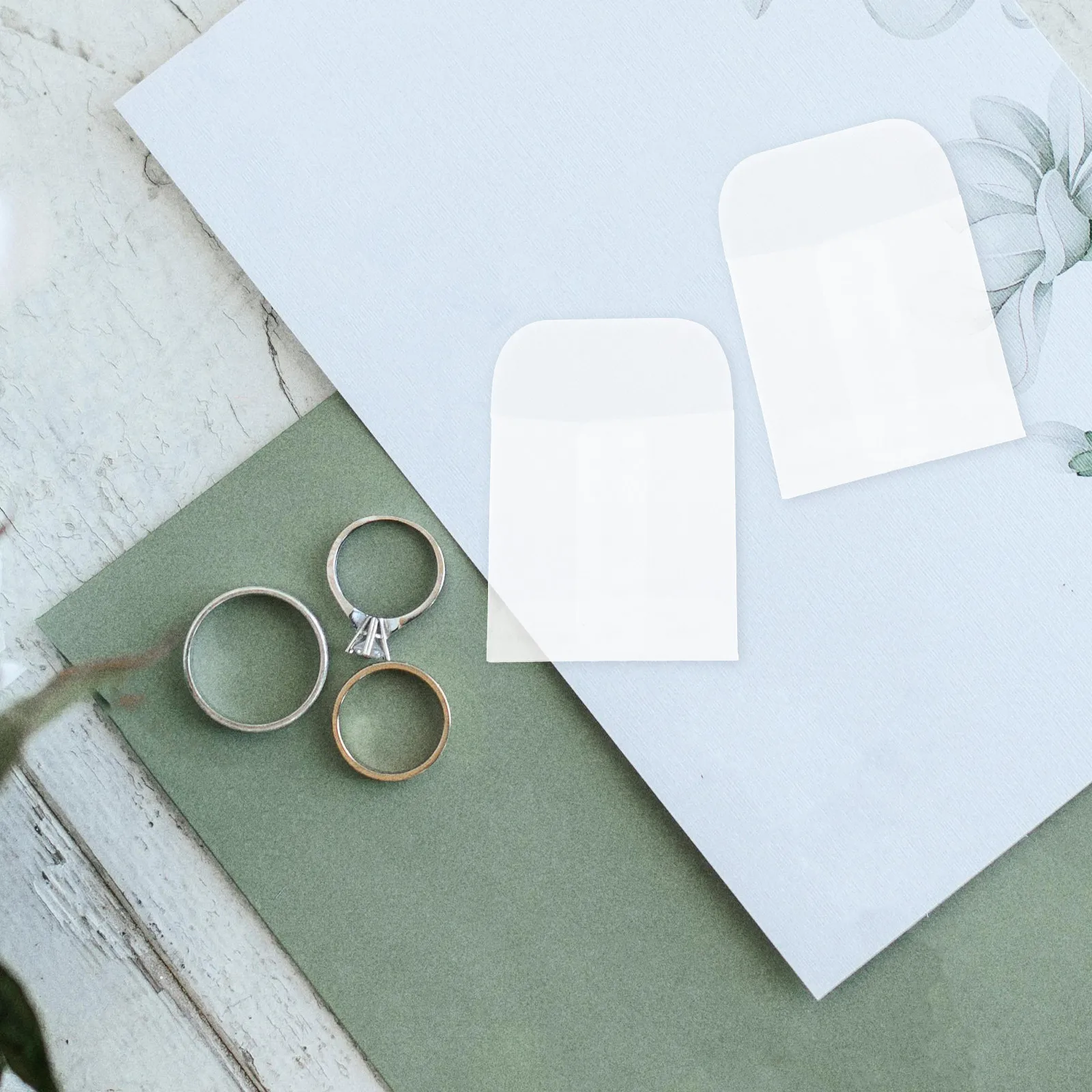 

50Pcs Mini Envelopes Retro Paper Coin Hangtag Packaging Pouches for Small Parts Jewelry Rings Earrings Organizers Storage