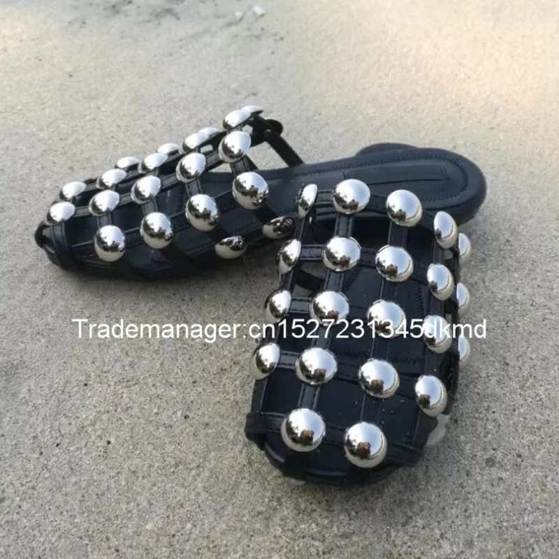 Women Beach Slippers Rivet Flat Summer Slippers Square Cover Toe House Slippers Women Pearl Plus Size 44 Girls Shoes Women