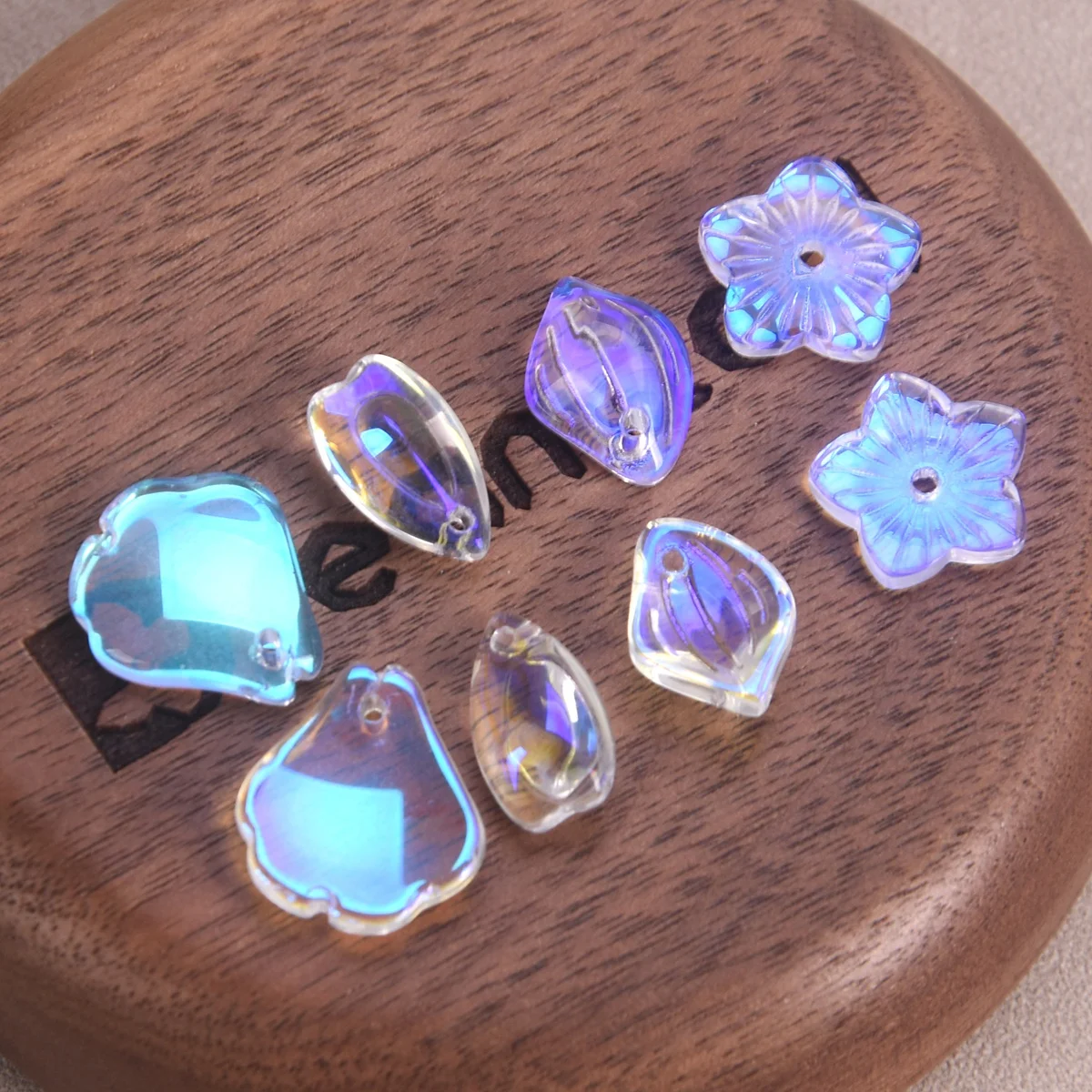 

10pcs Clear Aurora Moonlight Color Flower Petal Shape Crystal Glass Loose Crafts Beads Top Drilled Pendants For Jewelry Making
