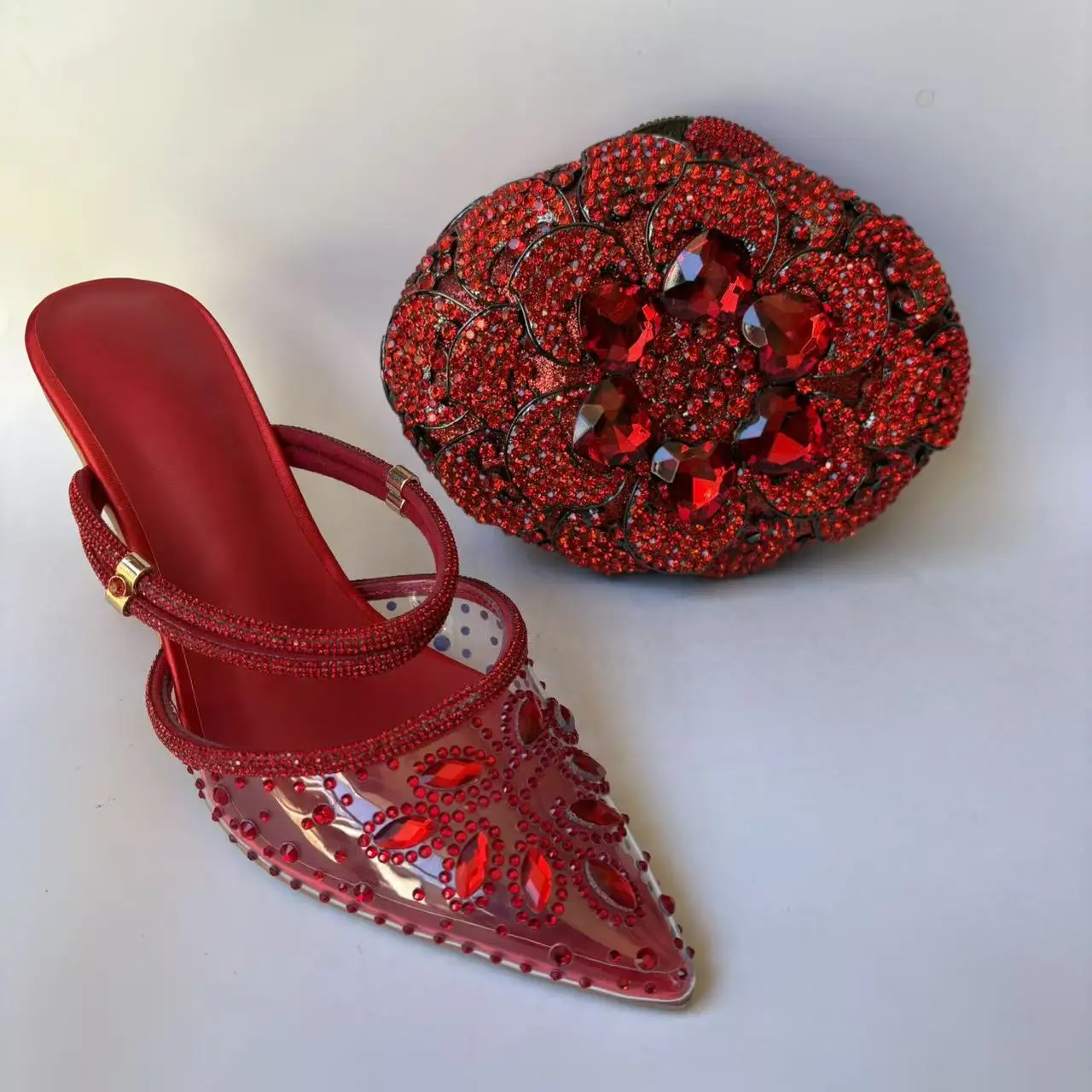 

Босоножки на высоком каблуке с красными бриллиантами, туфли с острым носком и кристаллами, сумки для свадебного ужина, вечерние модельные туфли