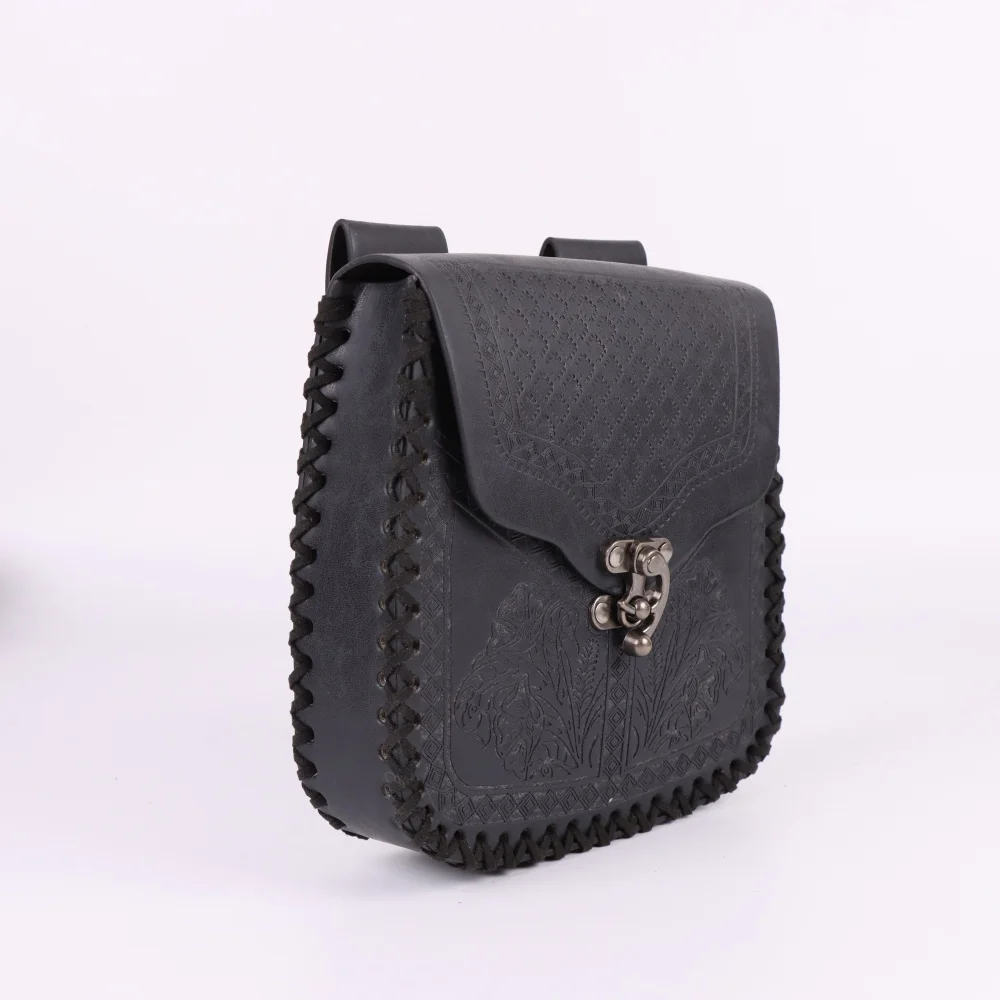 Medieval Leather Pack Bag Portable Wallet Vintage Embossed Waist Bag for Fantasy Event Cosplay Party 4