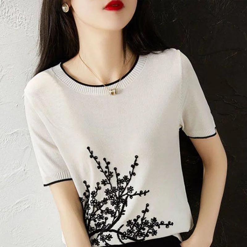 

Женский трикотажный пуловер с коротким рукавом и круглым вырезом, модель J963 2024 года