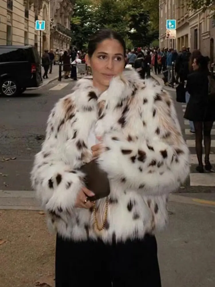 

HH модные женские пушистые пальто из искусственного меха с принтом, элегантные куртки с воротником-стойкой и длинными рукавами, зимняя женская уличная теплая верхняя одежда