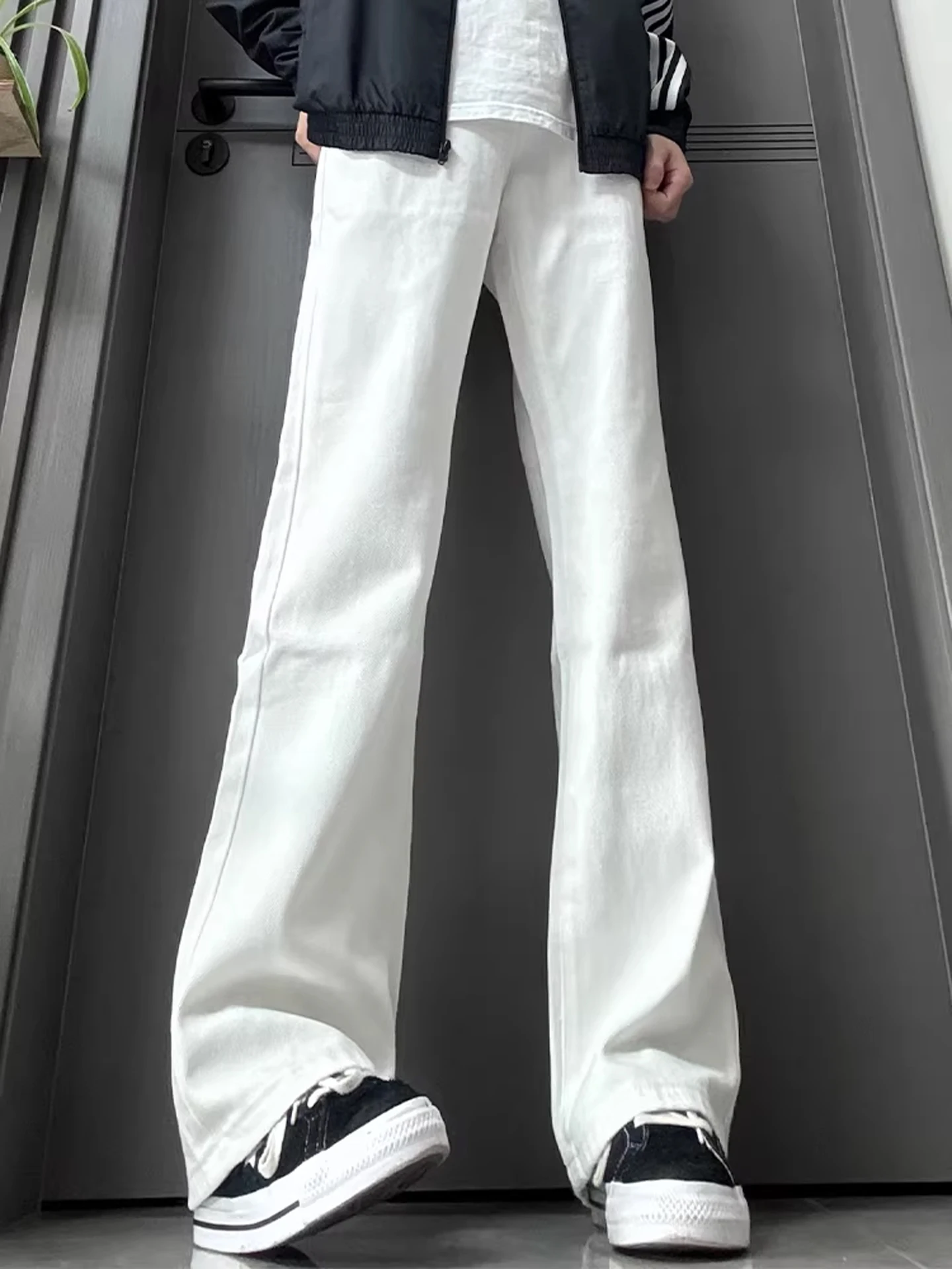 

Extended Length Slim Fit Fleece Lined Bell Bottom Jeans High Rise Straight Leg Trousers for Taller Men American Street Style