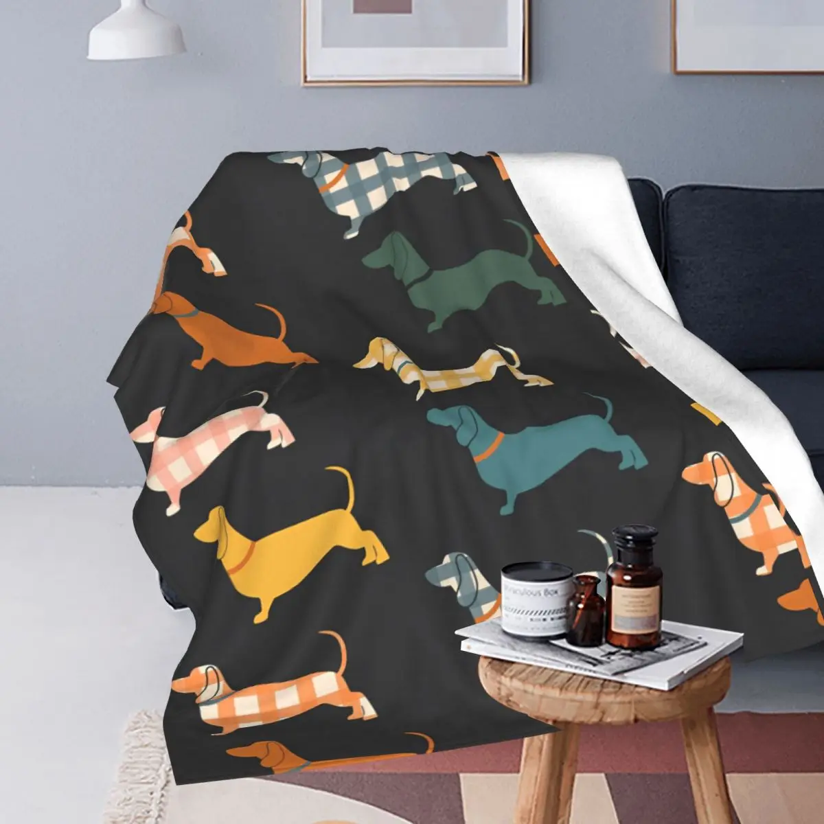 Dachshund Blanket Flannel Winter Portable Ultra-Soft Throw Blanket for Home Bedroom Plush Thin Quilt