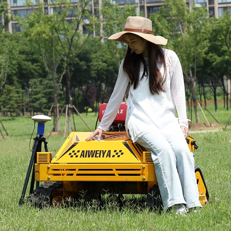 Customized intelligent robot lawn mower, 550SGPS positioning system, optional industrial remote control for hillside pasture view 4