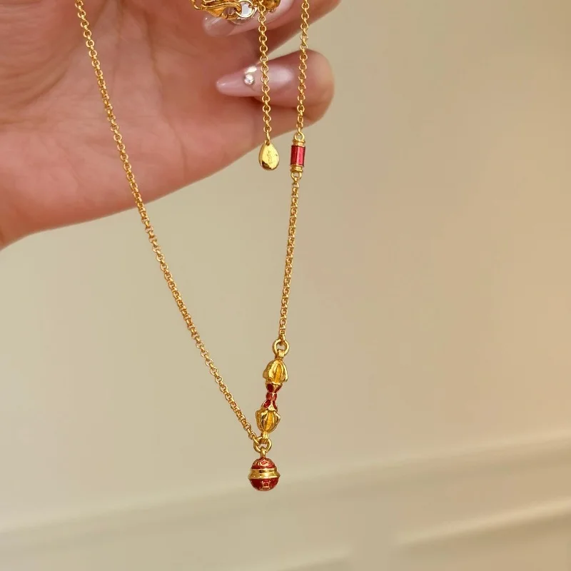 Antique gold crafts ethnic style fashion sense Red enamel necklace exquisite and retro Round beads collar chain banquet jewelry