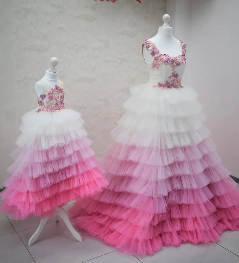 

Ombre Ruffle Mother Daughter Matching Dress Fairy Corset Mommy and Me Outfits Princess Birthday Party Gowns