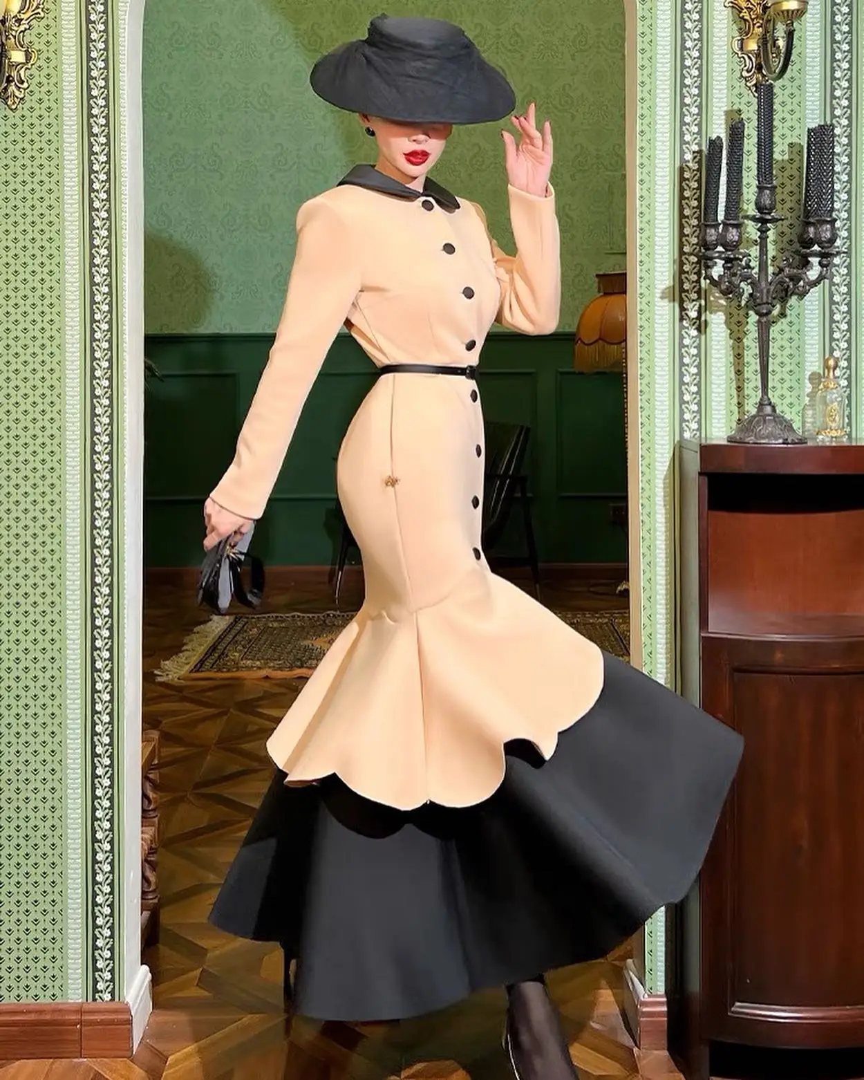 Abiti da sera personalizzati con cintura con bottoni a sirena in jersey di alta qualità Abito da cocktail moderno a maniche lunghe Par su misura