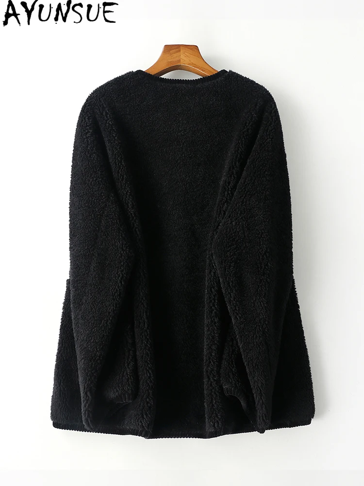 سترة نسائية من الصوف الطبيعي 100% من AYUNSUE سترة أنيقة من فرو الضأن ملابس نسائية شتاء 2025 جديدة في ملابس خارجية كوكفاتا ميخوم