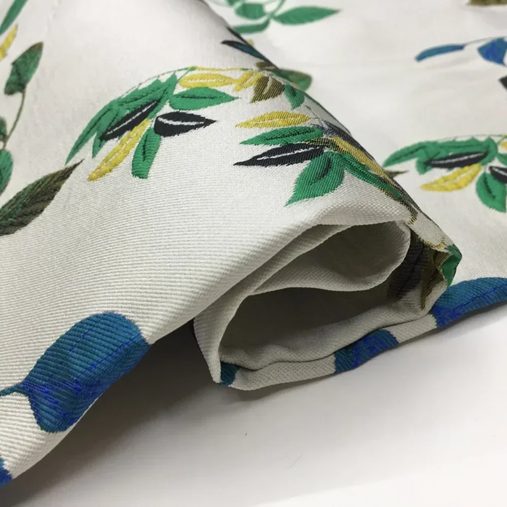 

Цветочная жаккардовая парчовая ткань, осень-зима, платье в китайском стиле, плащ, дизайн, швейный материал, ткань, оптовая продажа на метр