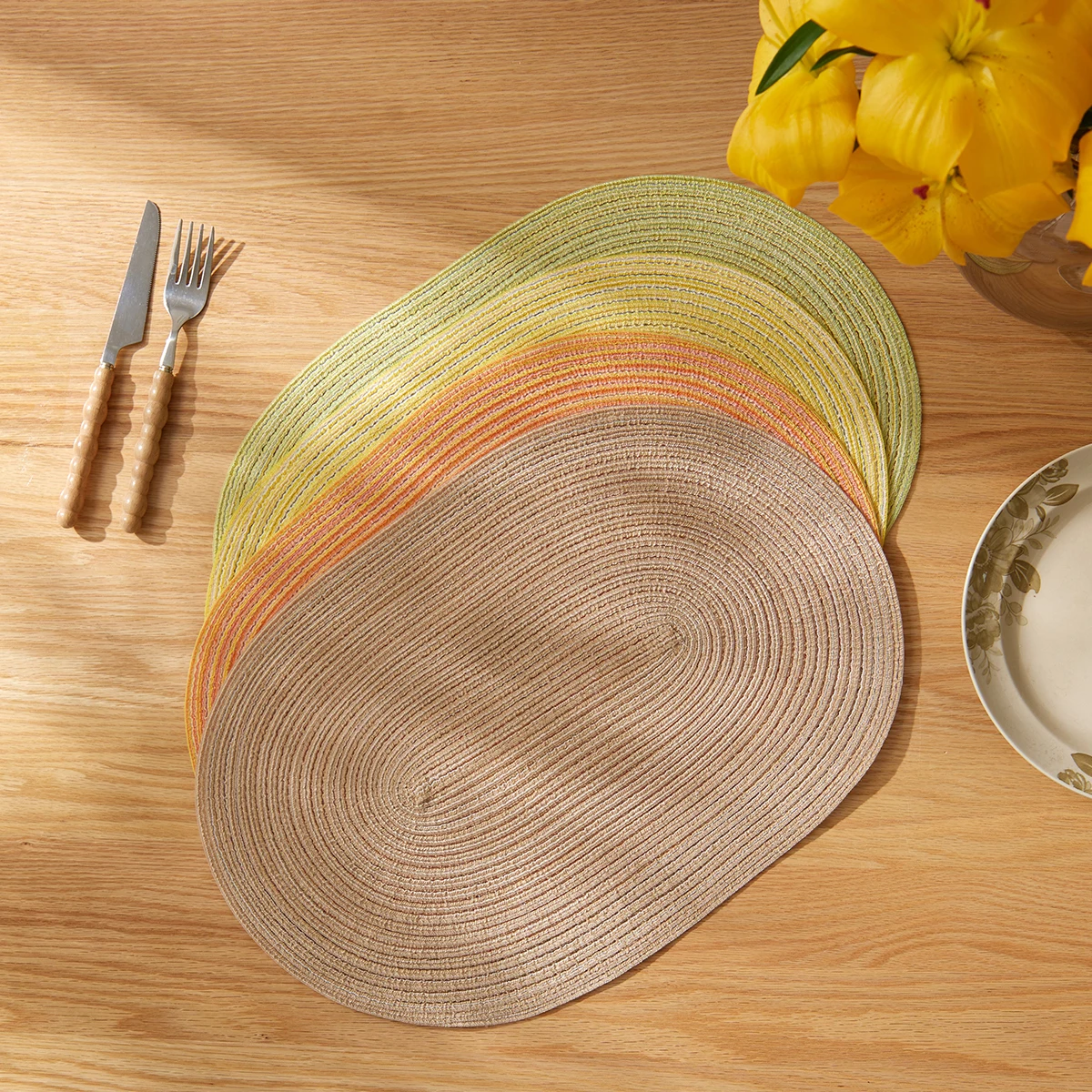 4pcs Oval Table Placemats Washable Heat Resistant Polyester Cotton Place Mats for Kitchen Dining Table