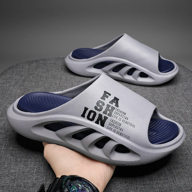 

Wholesale EVA Soft Sole Male Slides New Summer Men's Slippers Breathable Hollow Beach Sandals Light Comfortable Indoor Flip Flop