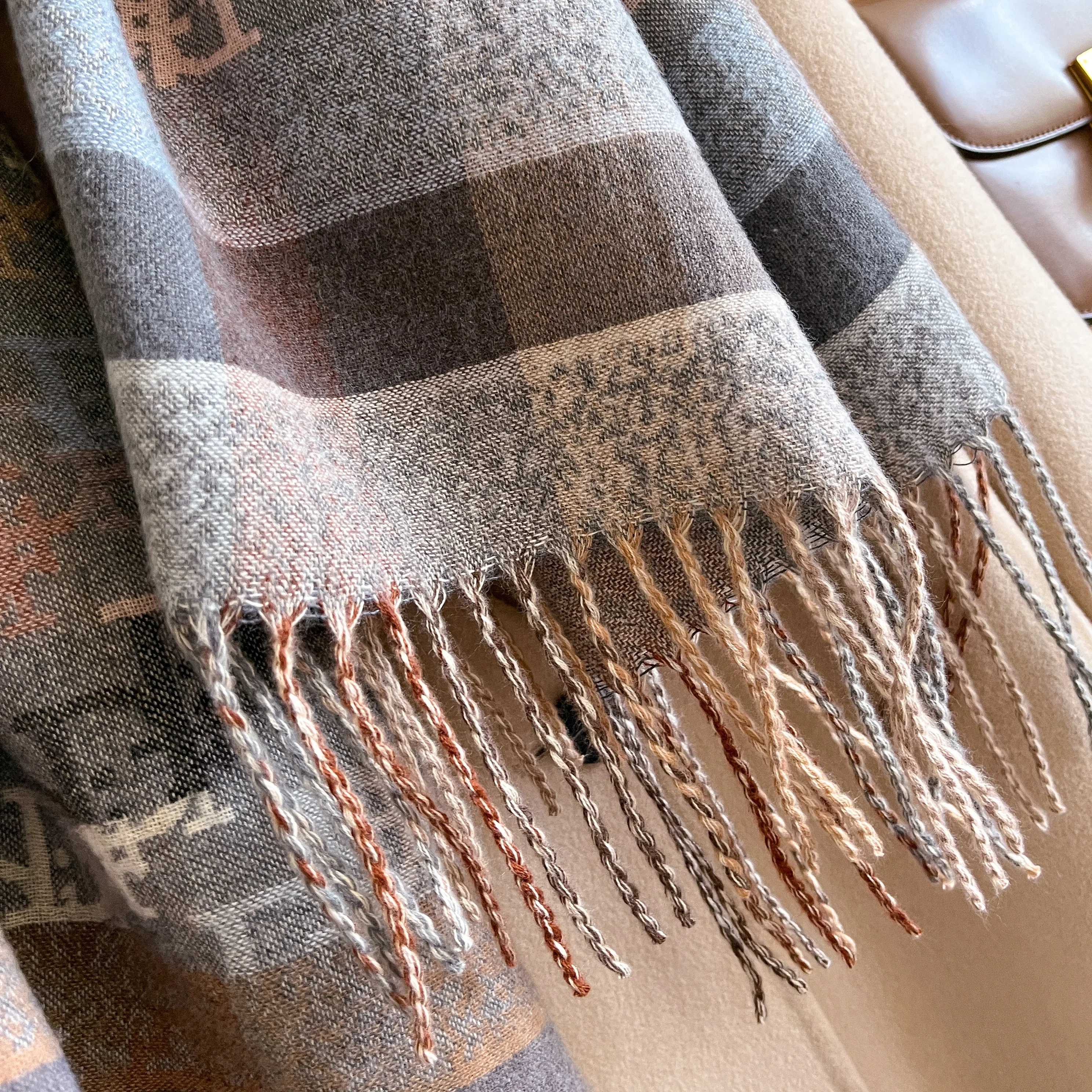 Winter Neue Marke Nationalen Stil Paisley Design Dicke Pashmina Warme Schal Lange Quaste Druck Schal Frauen Halten Warme Poncho Stolen – Detail 16