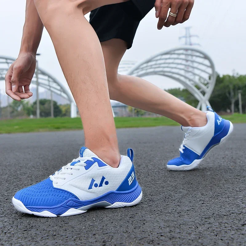 2026 Men Badminton Shoes Professional Non-slip Couple Big Size Wear Resistant Outdoor Sneakers Breathable Handball Volleyball Sh