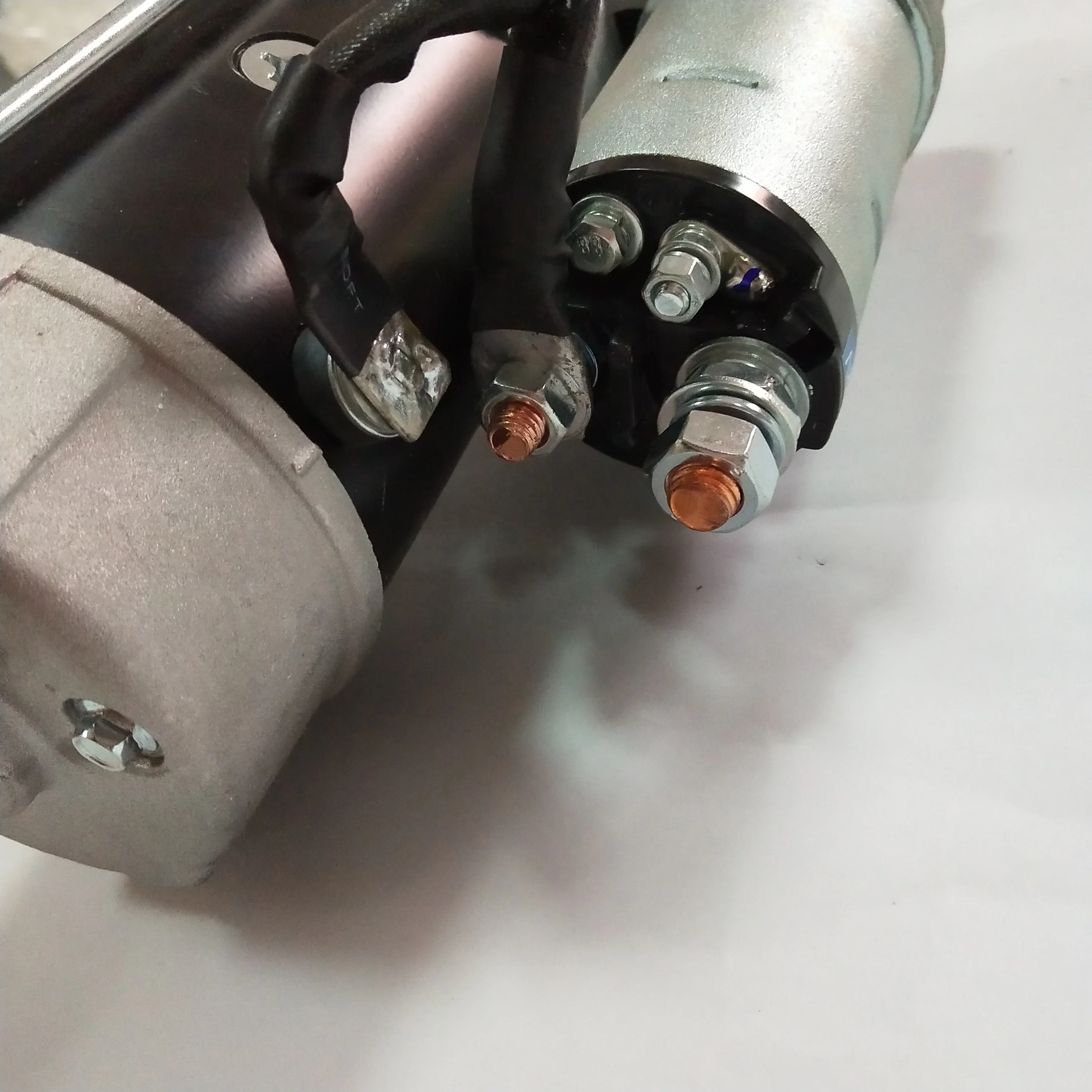 TLF di buona qualità 6BT 28MT Motorino di avviamento 12v 10 denti 12 denti Avviamento 4080645