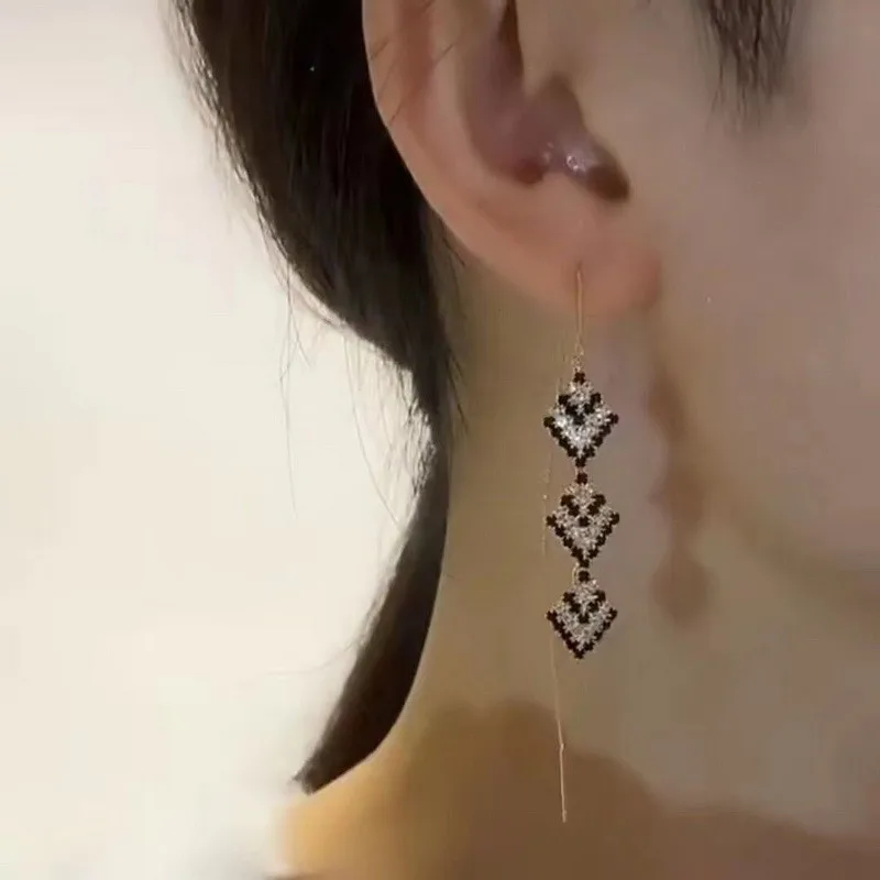 Glänzende lange Quasten-Glitzer-Tropfenohrringe für Damen, modische lange Kette, baumelnde Ohrringe, Hochzeit, Party, Schmuck, Geschenke – Detail 29