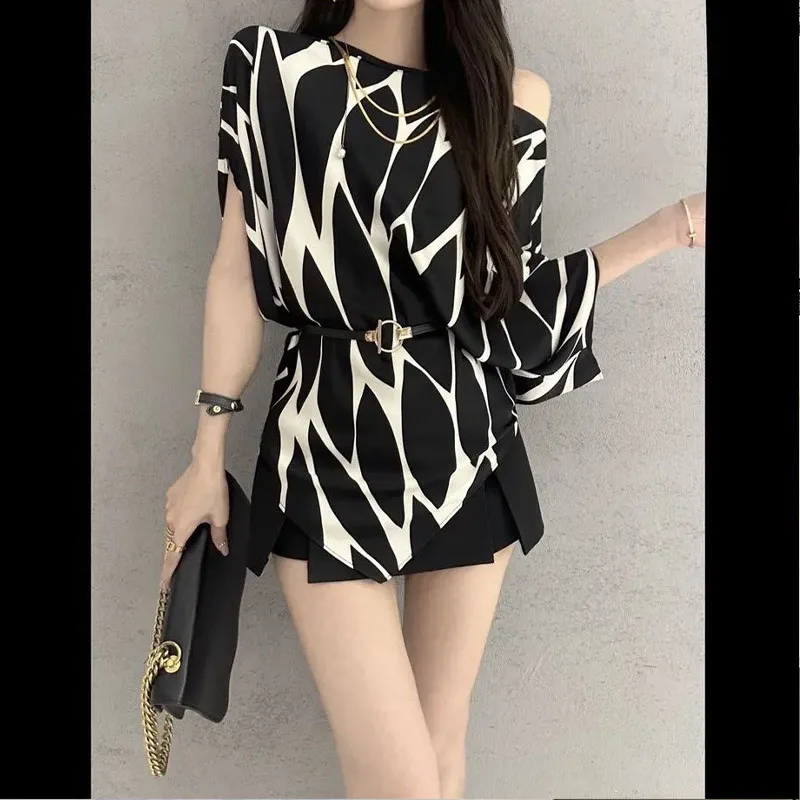 

Imperial Sister Style Irregular Summer All-match Women One Line Collar New Trend Short Sleeve Comfortable Office Lady Tops