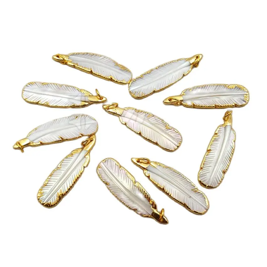 WT-P1242 Wholesale natural mini sea shell carved pendant High quality feather shape with gold plating for trinket jewelry making