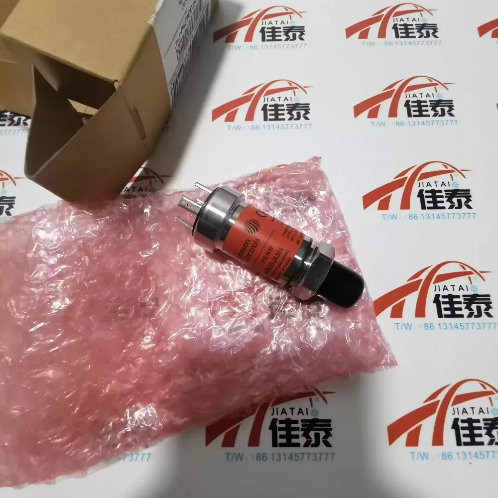 New for 913A0146H01 Johnson Industrial Refrigeration Pressure Sensor Transmitter 913A0146H02