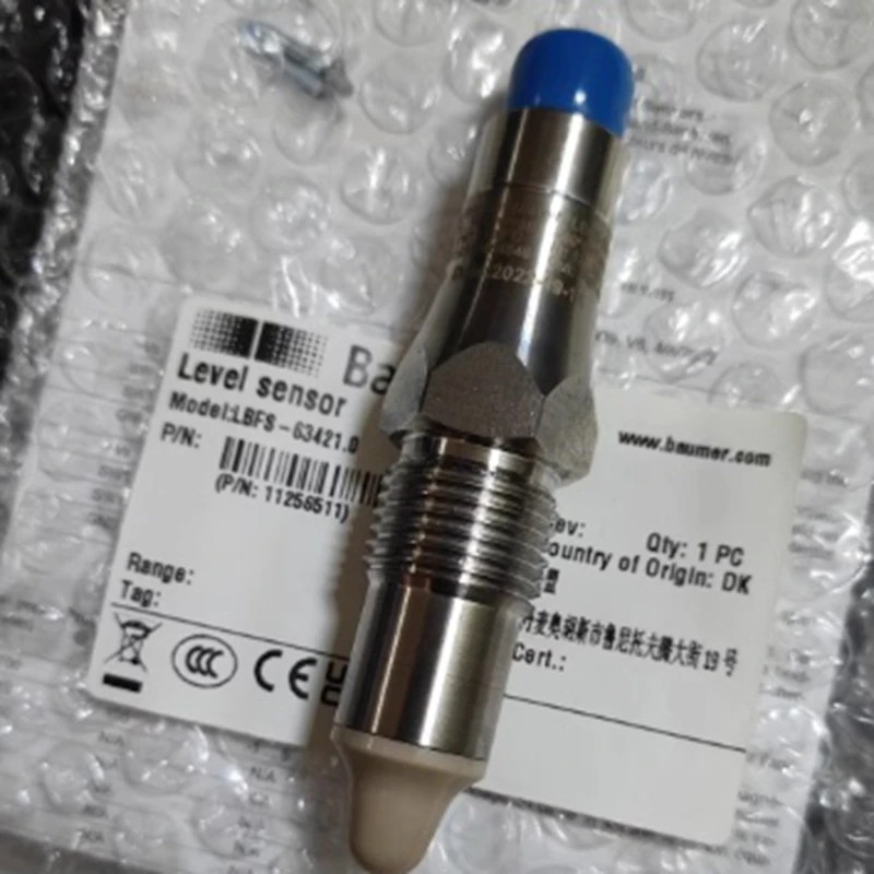 Original imported Baumer Bofeng LBFS-03421.0 liquid level switch level sensor - in stock