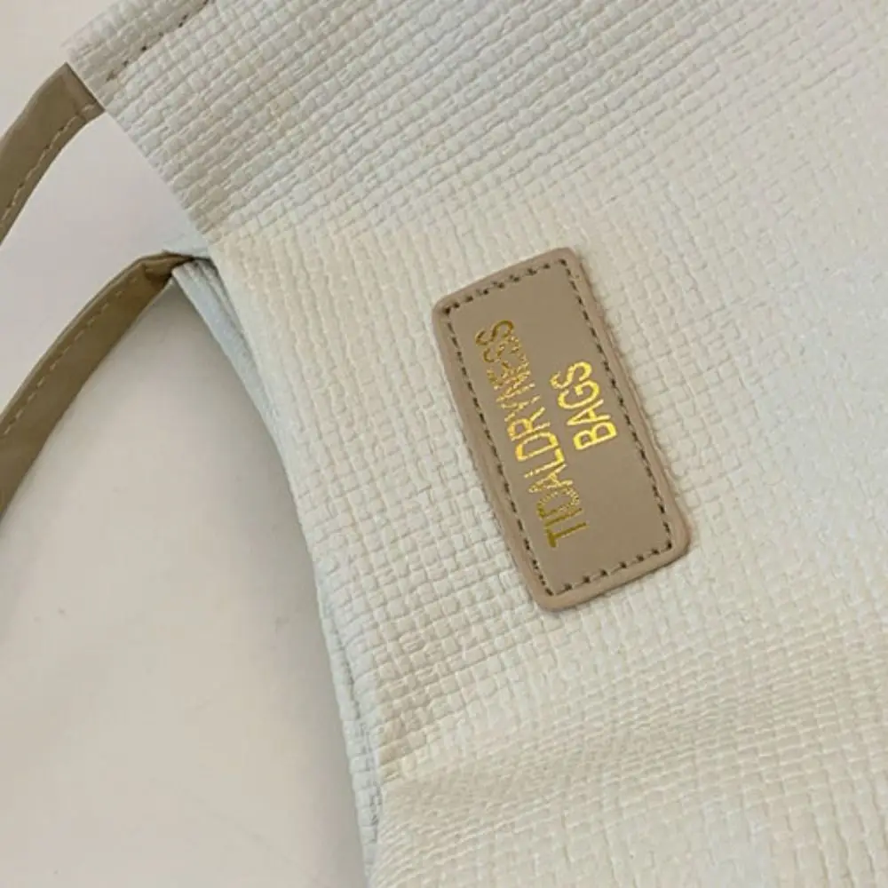 Милая женская сумка на плечо в корейском стиле, новый дизайн, большая вместительная сумка из искусственной кожи под мышками, однотонная сумка в стиле ретро для девочек