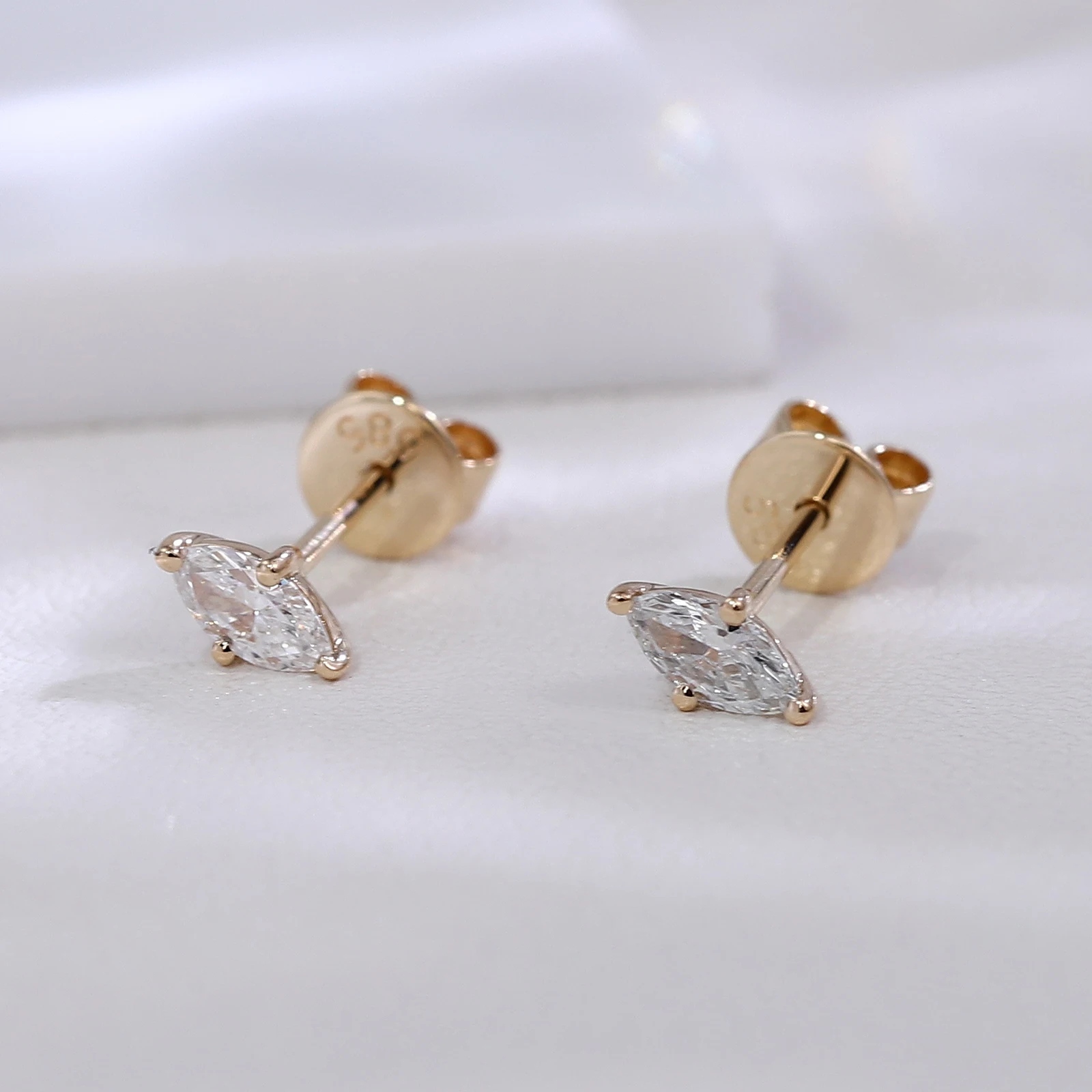 

Provence Minimalist Earrings Women girl KGold DEF/VS Marquise Lab Diamonds Classic Solitaire Everyday Earring Fine Gifts Custom