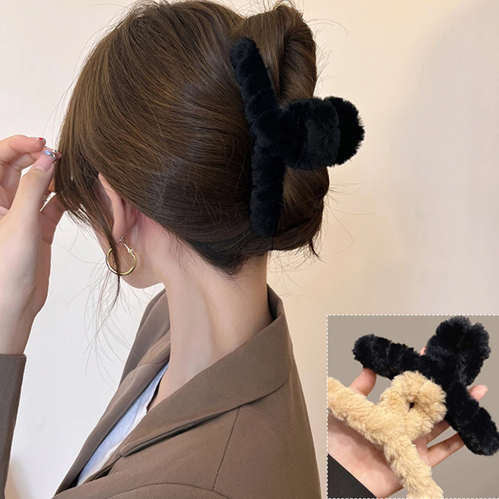 New Plush Cotton Hair Claw For Women Temperament Ponytail Shark Clips Hair Clip Hairpin Fashion Girls Korean Hair Accessories