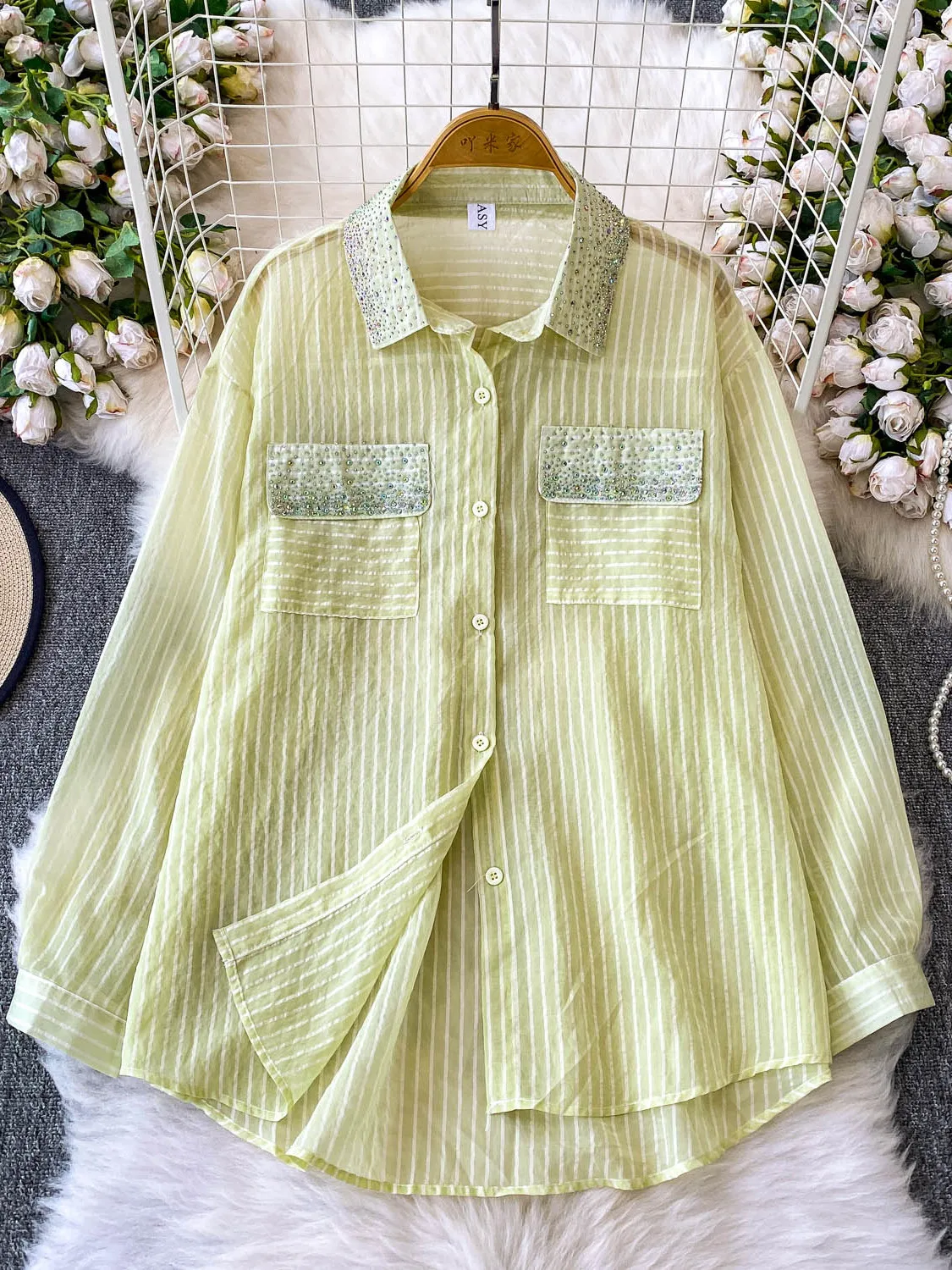 قميص نسائي بأكمام طويلة للحماية من الشمس، قميص شيفون رقيق مضاد للتجاعيد وفضفاض، تصميم عصري للعمل مزين بالماس ومخطط