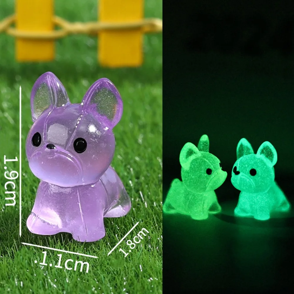 DIY Mini fluorescencyjne akcesoria do dekoracji psów mikro ozdoby krajobrazowe miniaturowa figurka psa świecąca w ciemności