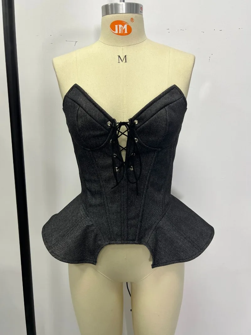 Vintage Y2K Denim Bustier Top Damen Trägerloses Schnür-Korsett mit Fischgrätenmuster Rüschen-Peplum Crop Top Streetwear Nachtclub Layering Weste – Detail 2