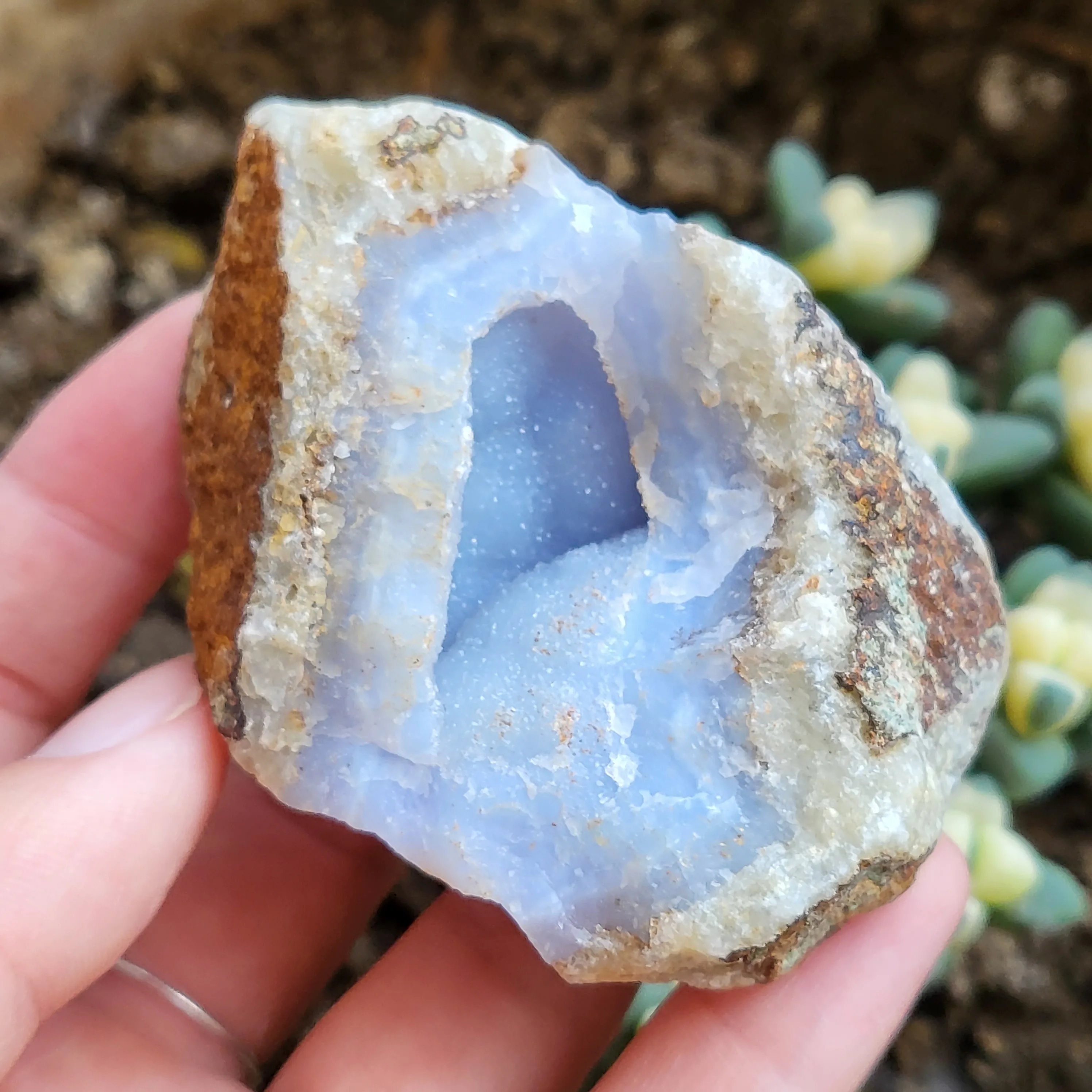 Natural Crystal Unpolished Blue Chalcedony Agate Raw Stone Reiki Healing Geode Mineral Home Decoration Specimen