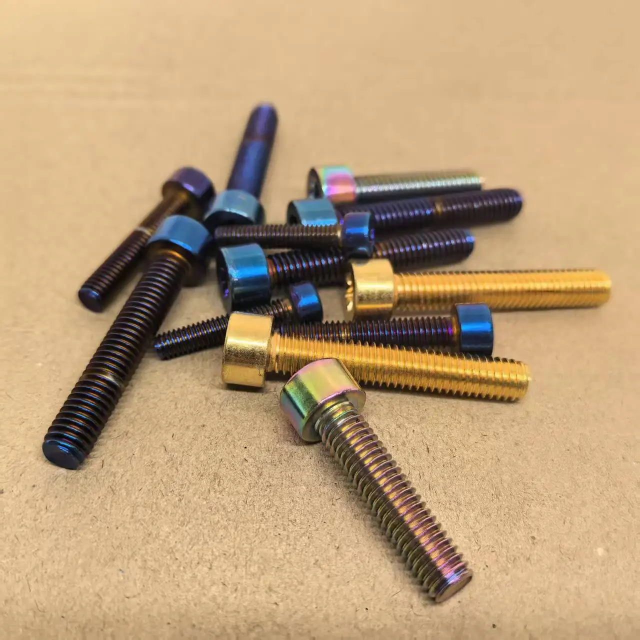 5pcs-10pcs Plated Torx Cap Screw M3m4m5m6 Gloden Burn Blue Six Lobe Torx Stainless Steel Screw