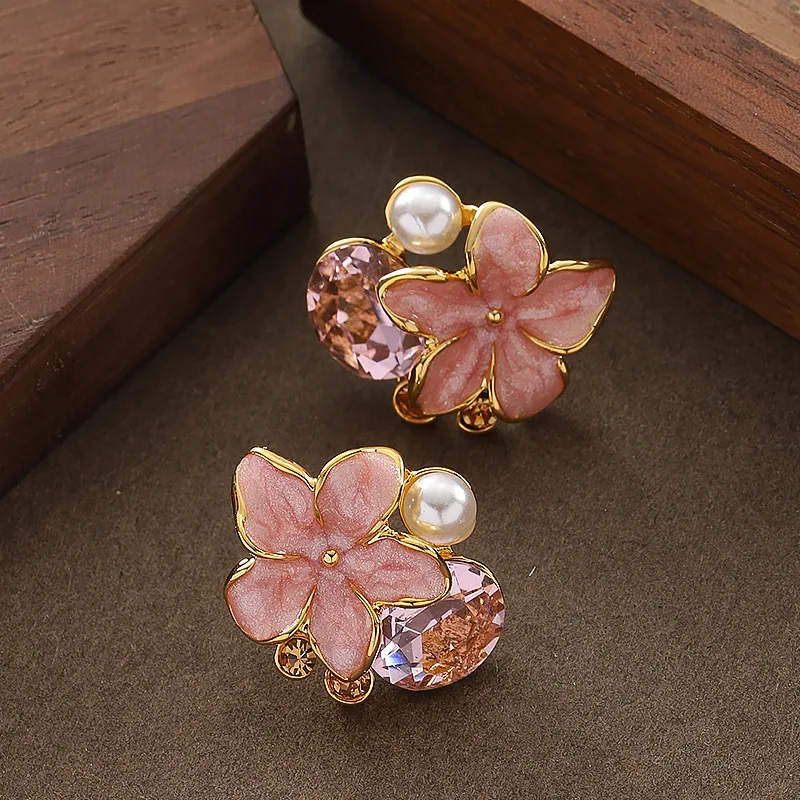 

Fashionable fairy style zircon pearl enamel drop glaze flower stud earrings sweet and versatile commuting earrings