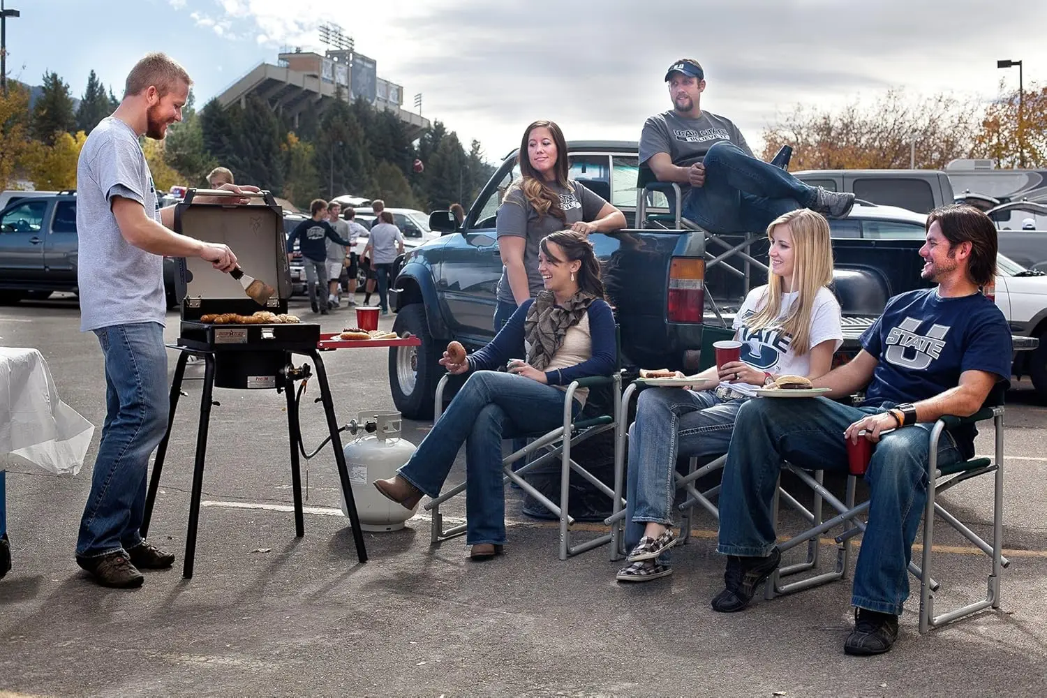 Pro 30 1-Burner Portable Gas Stove - Outdoor Camping Cookstove - 231 Sq In Cooking Area