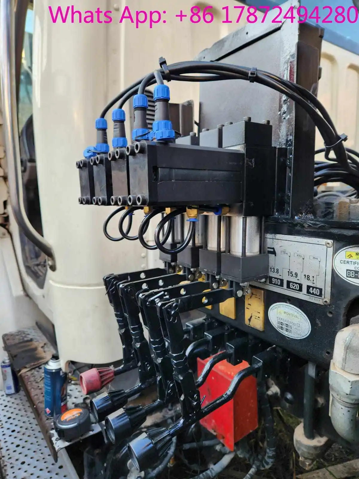 TTS 4-Motor Wireless Remote Control for Truck Cranes