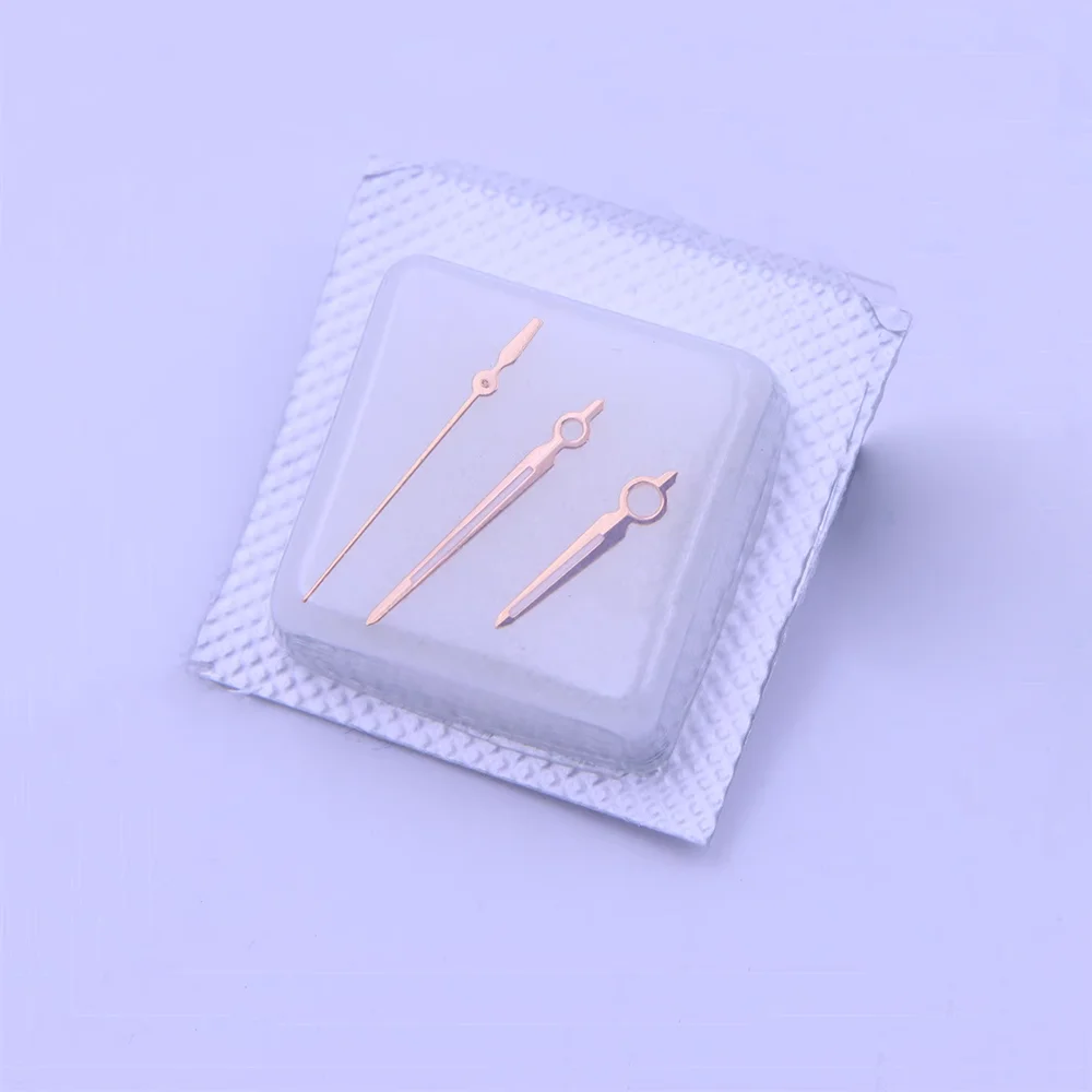 إكسسوارات الساعة مناسبة لحركة 8200 4010 نموذج مؤشر الأيدي الرجالية ساعة دقيقة الأيدي الثانية ثلاثة أيدي 9.0*13.0*13.0 مللي متر