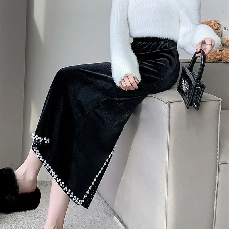 

Золотой бархат с разрезом сзади плюс бархатная женская осенне-зимняя драпированная прямая юбка средней длины с запахом на бедрах из бисера