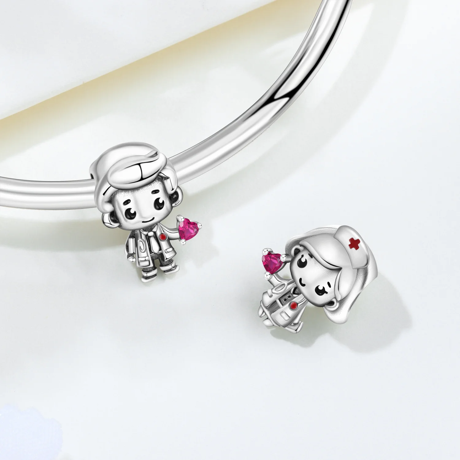 HOT 925 Sterling Silver Cartoon Character Doctor Nurse Couples Beads Fit Women Bracelets Charms DIY Birthday Party Gifts Jewelry