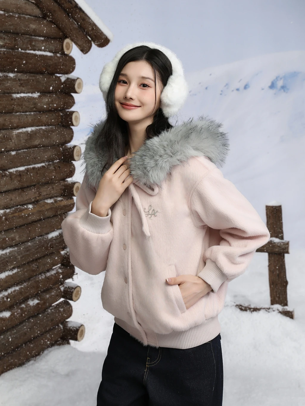 A stylish large-necked down jacket for women in autumn and winter, a hooded woolen top for petite women with cotton lining for w