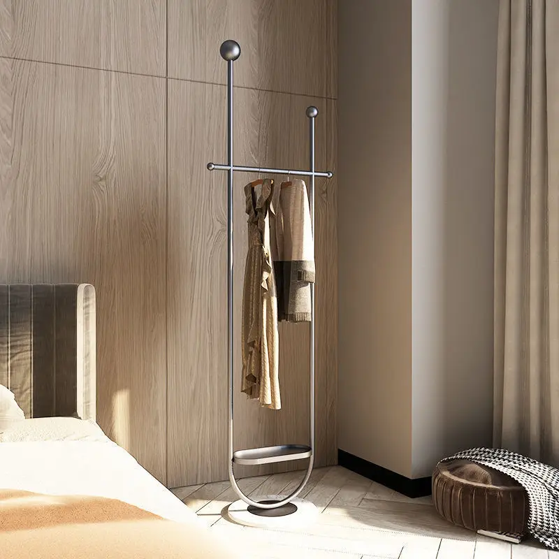 Licht Luxe Home Vloer Verticale Kapstok Kamer Opknoping Kledingrek Moderne Kleren Rack