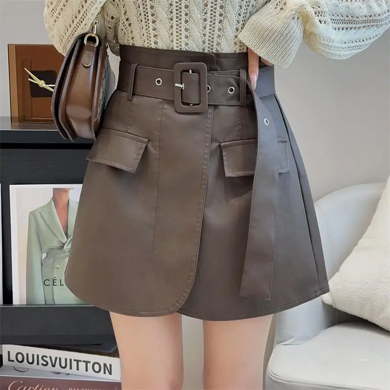 Autumn 2024 Fashion Women's PU Leather Skirt Slim Fit Half  High Waist Wrap Hip   Popular A-line Short  N6