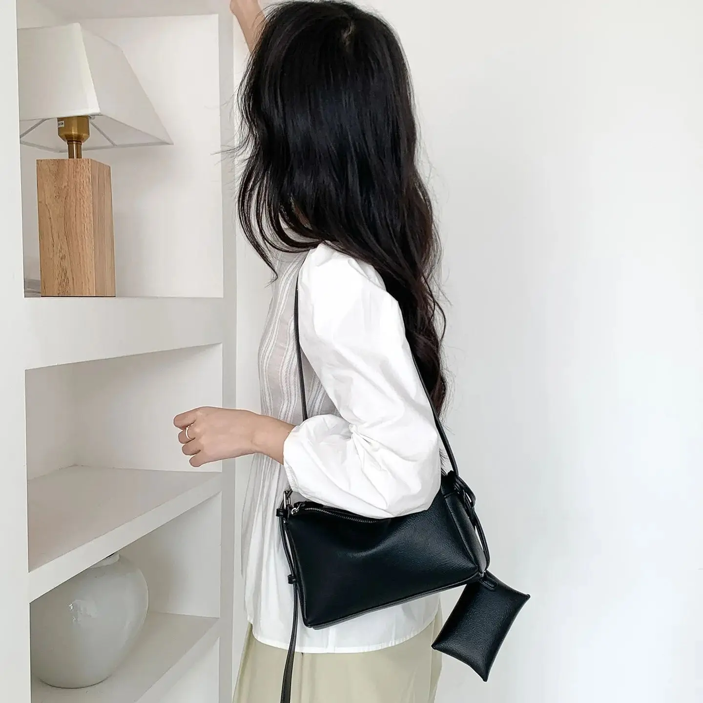 الكورية نمط الراقية الجلود الناعمة حقيبة مربعة عصرية بسيطة متعددة الاستخدامات بولي PU حقيبة كتف حقيبة كروسبودي 2025 صيف جديد حقيبة يد #4