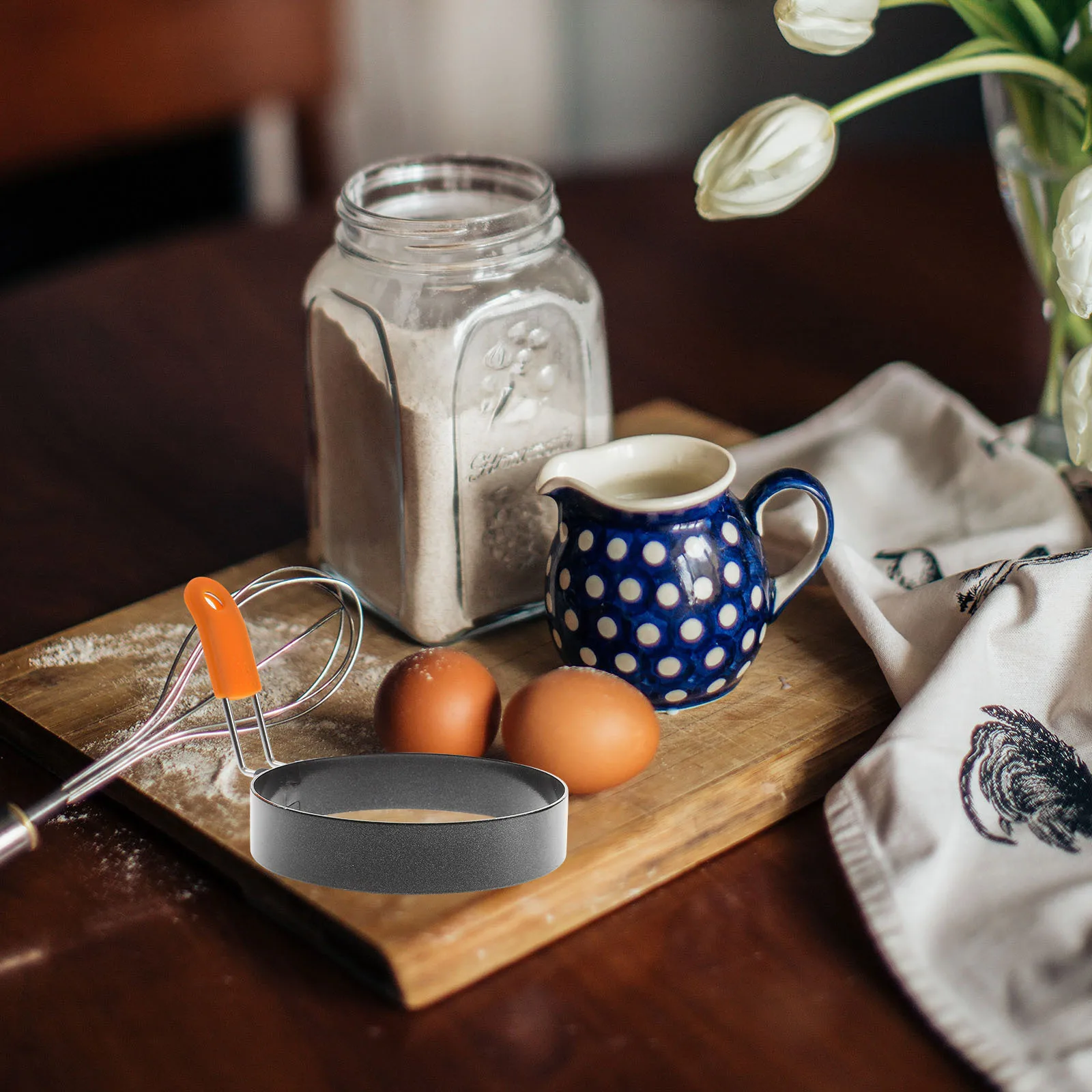 

2Pcs Egg Ring Mold Non-Stick Round Cooking Rings Heat-Resistant Stainless Steel Egg Frying Tool for Pancake Sandwich Mold