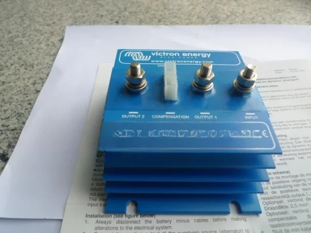 Dubbele batterij, één in en twee uit ArgoFET100/120/160A isolator, één opladen en twee geïmporteerde batterijen