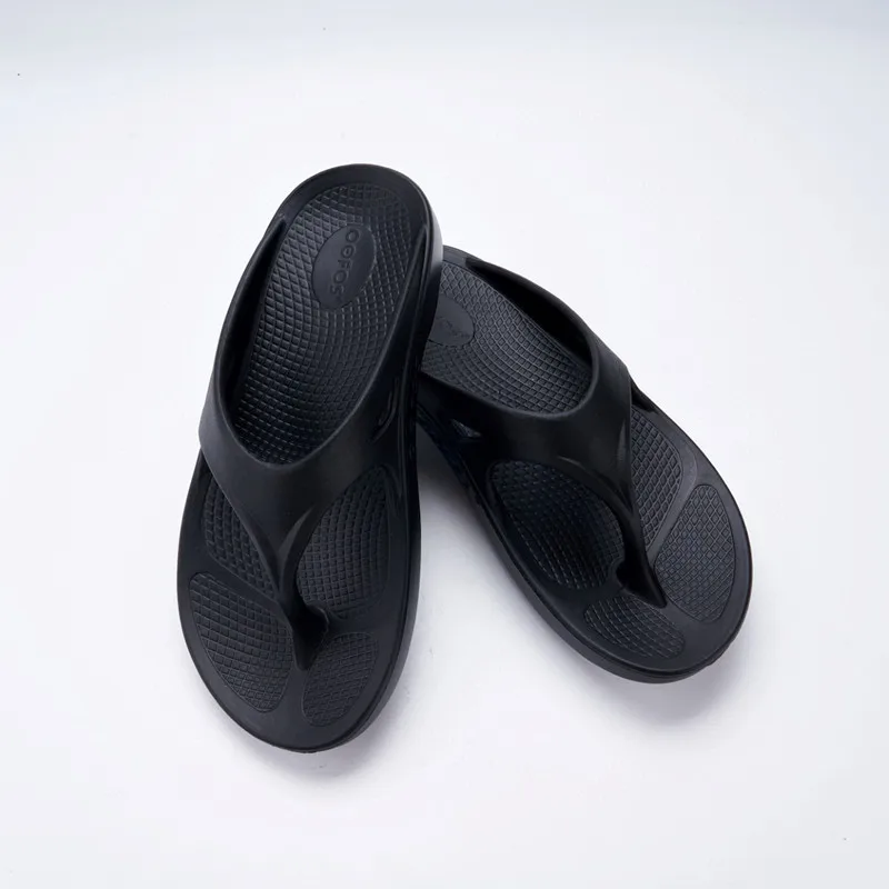 Oofos รองเท้าสลิปเปอร์น้ำหนักเบา, รองเท้าสลิปเปอร์น้ำหนักเบาสำหรับ Sandal Original รองเท้าแตะรองเท้าแตะชายหาดในบ้านพื้นนุ่มสำหรับผู้ชายและผู้หญิง