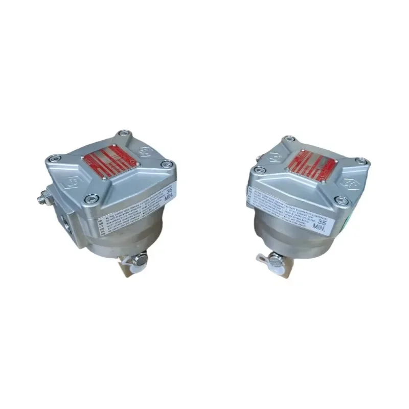 

ASCO 327 Series WSNF8327B102 24V DC High Efficiency Leak Prevention Direct-Acting Solenoid Valve