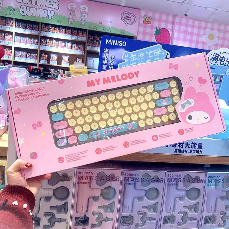 HelloKitty MINISOハローキティ レトロ風メカニカルキーボード1点 HelloKitty MINISOハローキティ レトロ風メカニカルキーボード1点