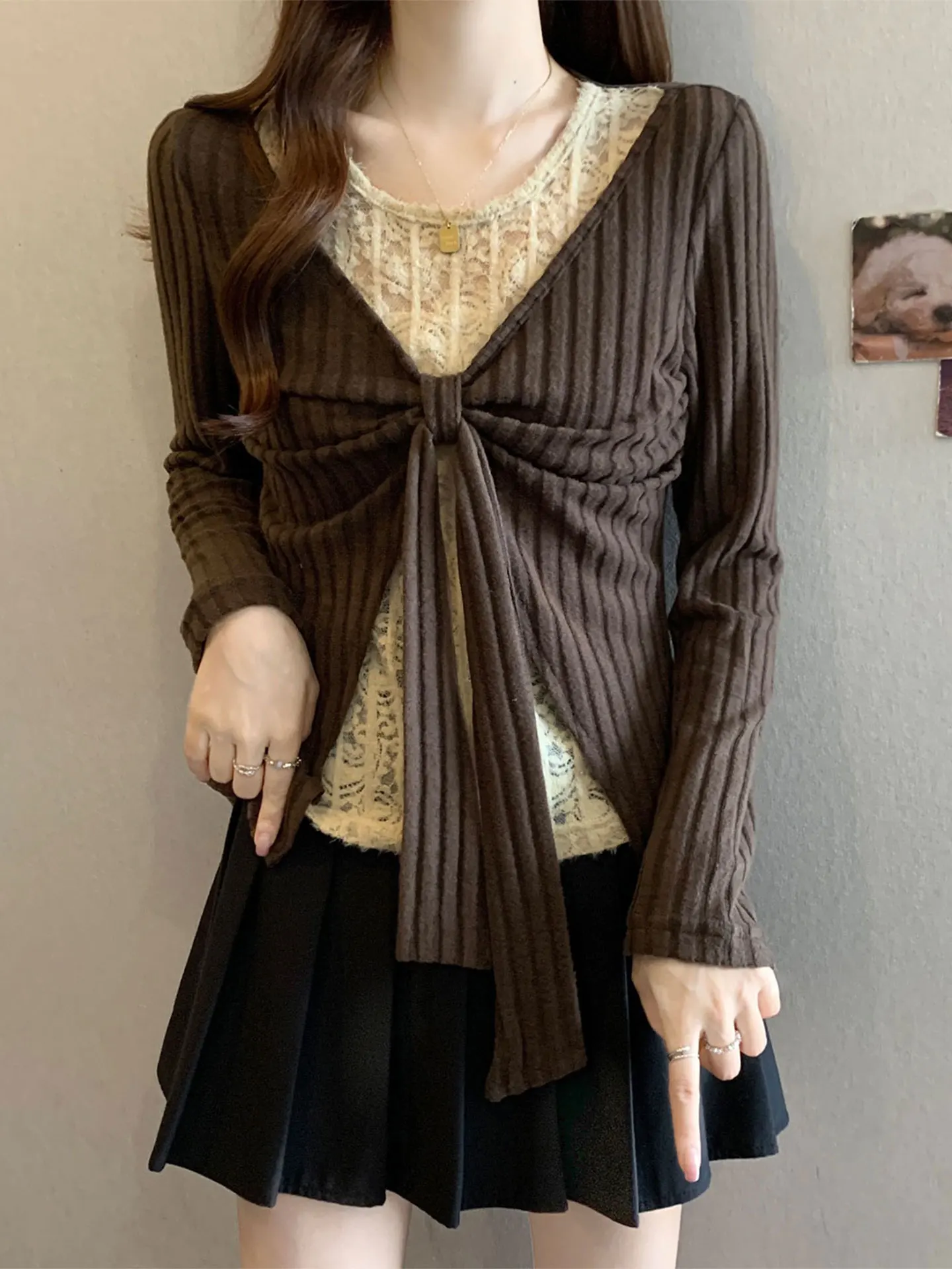 

Сладкий и пикантный коричневый вязаный свитер с кружевом для женщин, повседневный, больших размеров, уличный стиль, осень-зима, модный