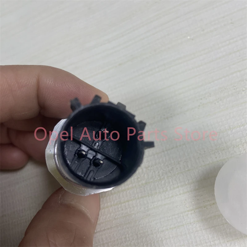Interruptor do sensor de pressão de óleo do motor 12621234   Para Buick Chevrolet Camaro Cadillac CTS GMC Yukon Pontiac G8